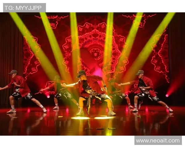 南京街舞队边路渗透战术解析与街舞文化的深度融合探讨